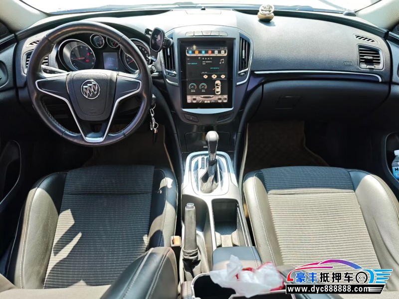 14年别克君威轿车抵押车出售