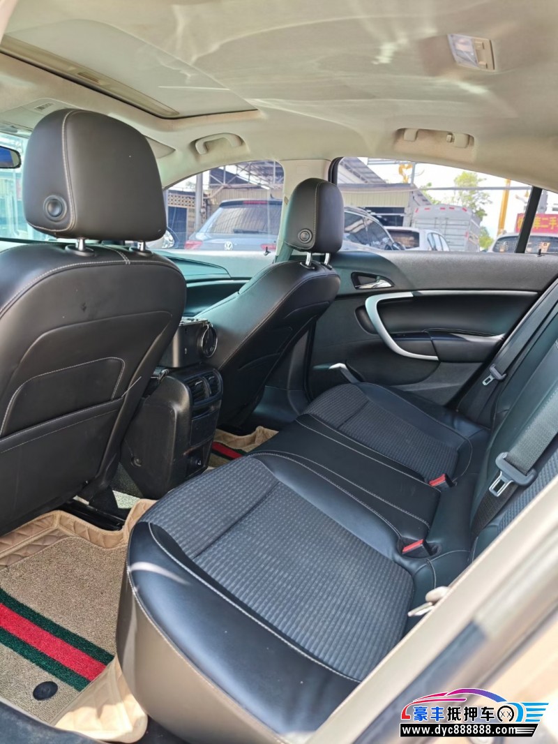 14年别克君威轿车抵押车出售