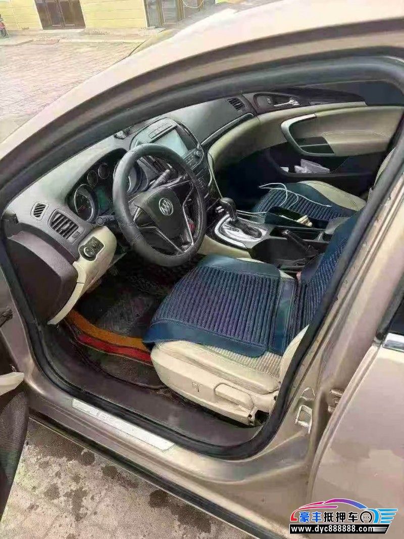 15年别克君威轿车抵押车出售