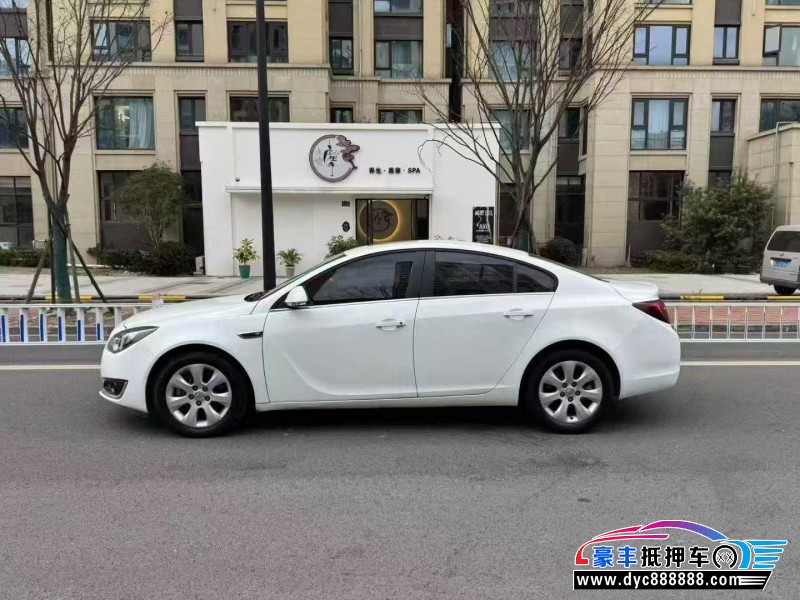 15年别克君威轿车抵押车出售