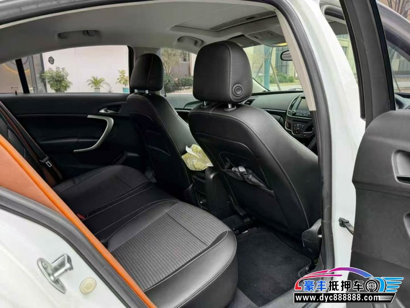 15年别克君威轿车抵押车出售