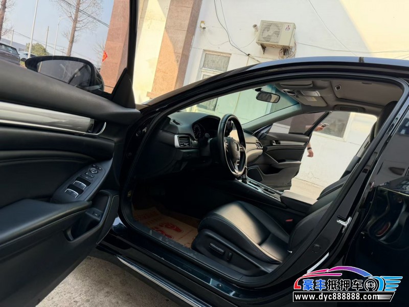 21年本田雅阁轿车抵押车出售