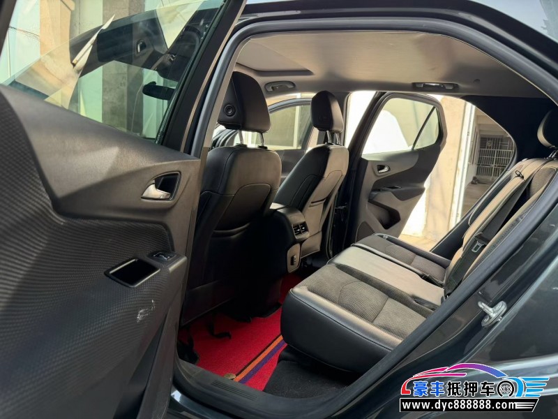 20年雪佛兰探界者轿车抵押车出售