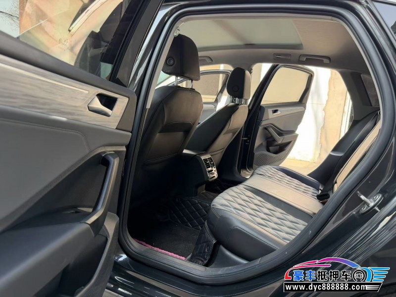 23年大众速腾轿车抵押车出售