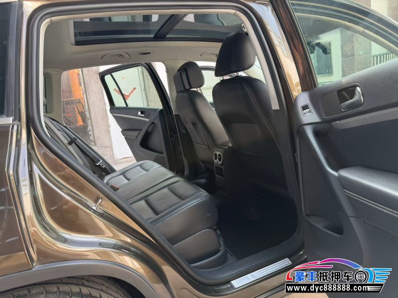 18年大众途观轿车抵押车出售