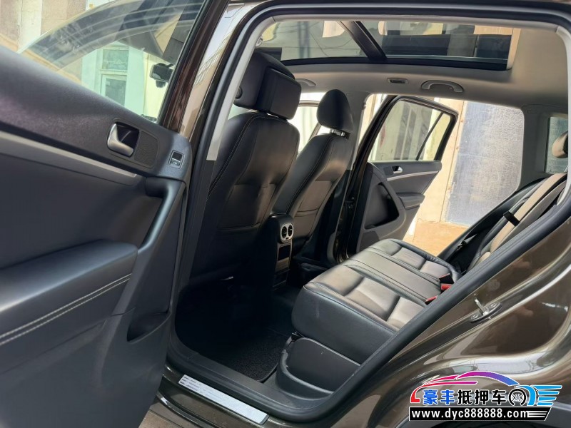 18年大众途观轿车抵押车出售