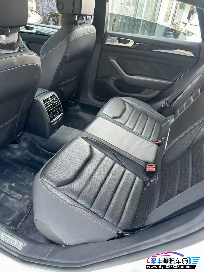 24年大众CC轿车抵押车出售