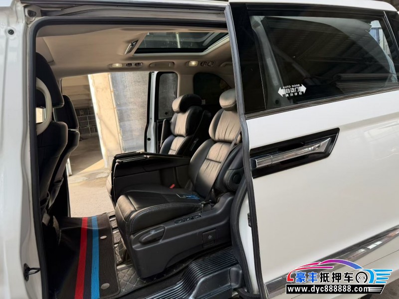 17年本田艾力绅轿车抵押车出售