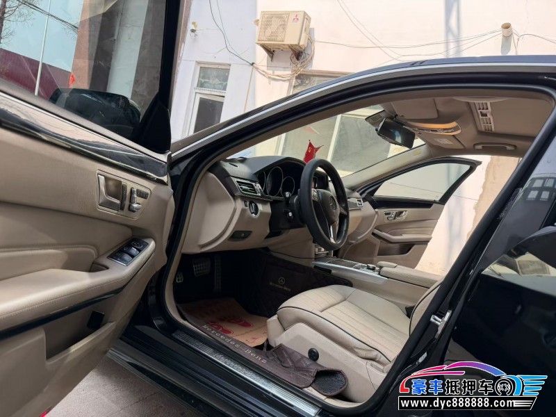 15年奔驰E轿车抵押车出售