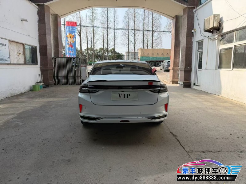 22年东风风神奕炫轿车抵押车出售