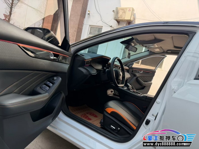 22年东风风神奕炫轿车抵押车出售