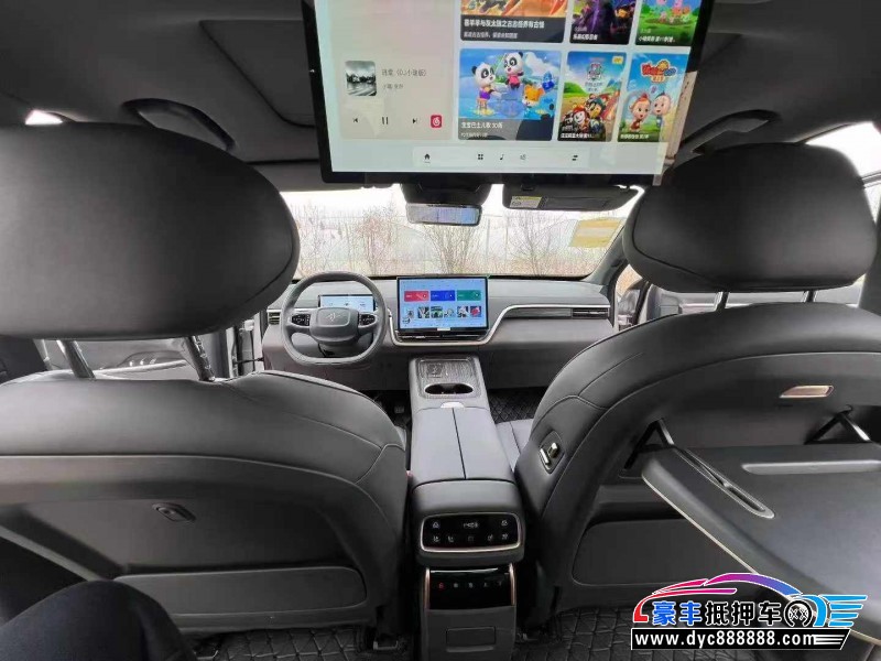 25年东风奕派008轿车抵押车出售