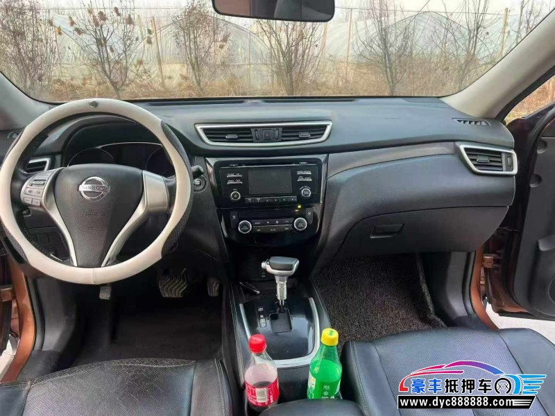 15年日产奇骏轿车抵押车出售