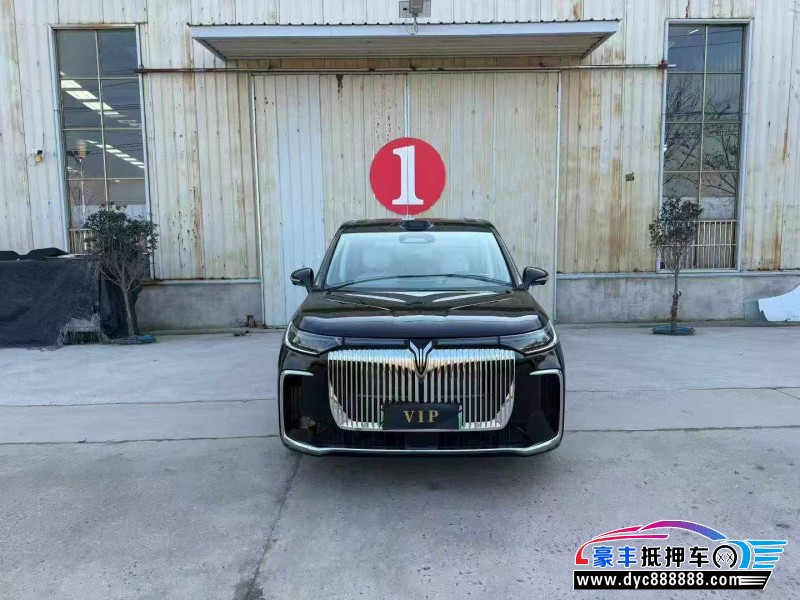 25年岚图梦想家轿车抵押车出售