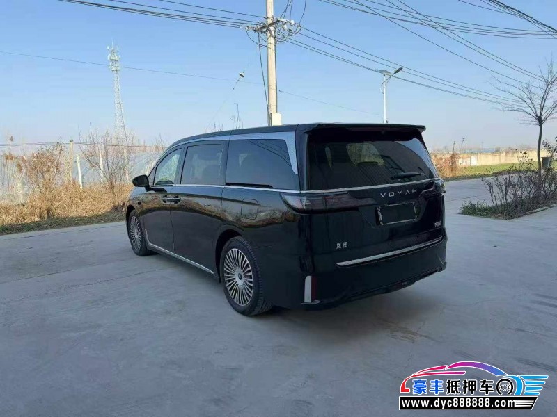 25年岚图梦想家轿车抵押车出售