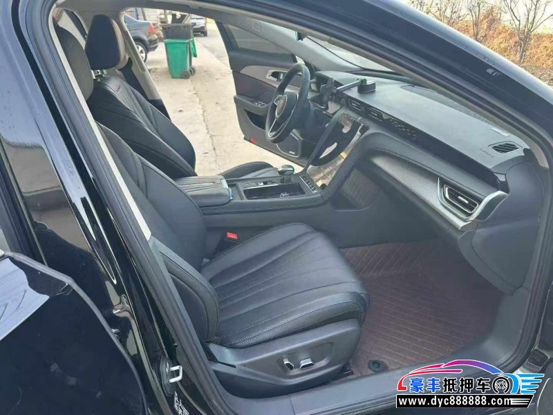 24年红旗H5轿车抵押车出售