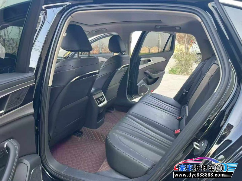 24年红旗H5轿车抵押车出售