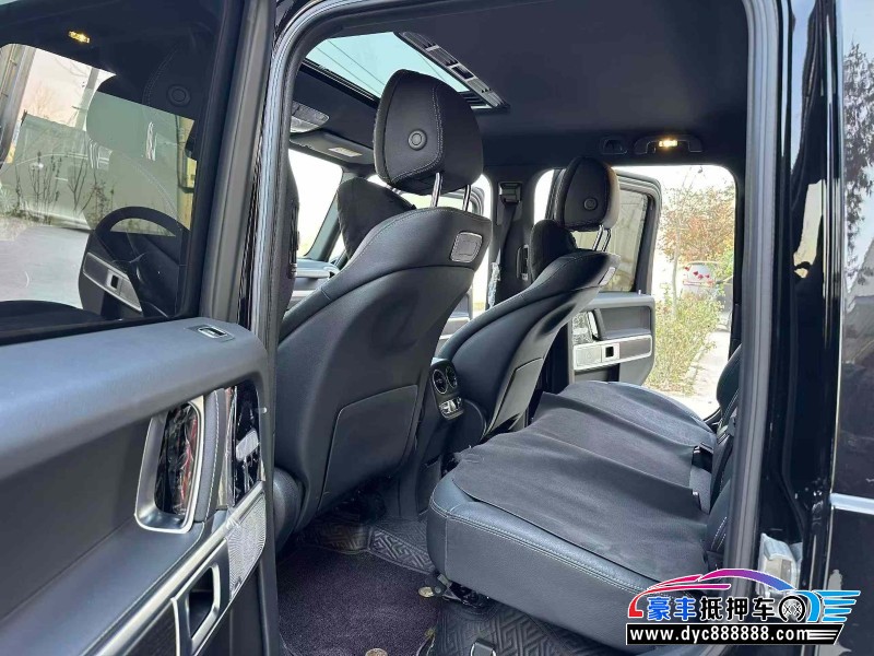 24年奔驰G轿车抵押车出售