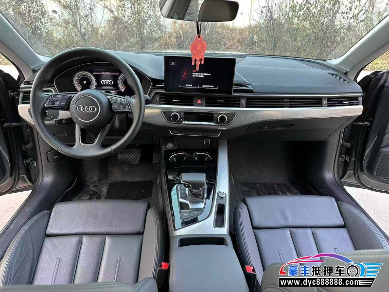 24年奥迪A5轿车抵押车出售