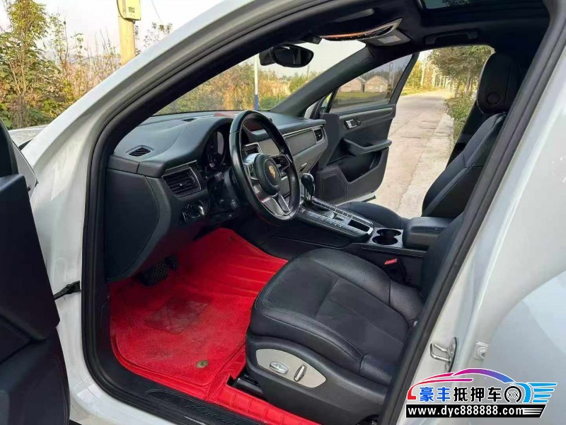 17年保时捷Macan迈凯轿车抵押车出售