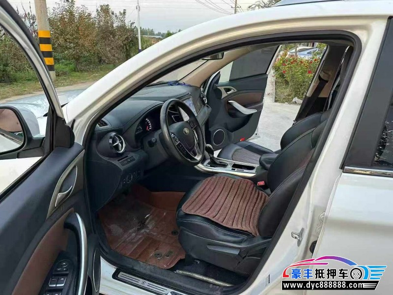 17年比亚迪宋轿车抵押车出售