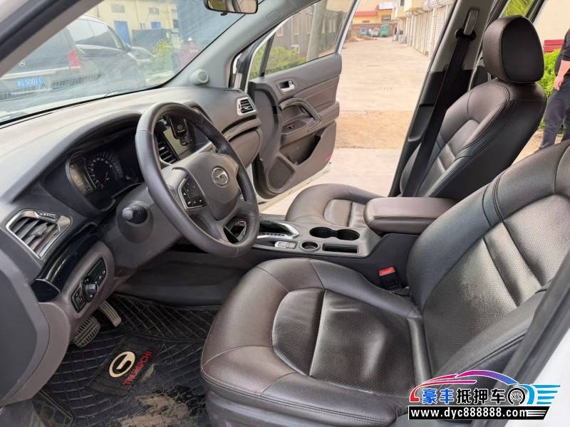 17年传祺GS4轿车抵押车出售