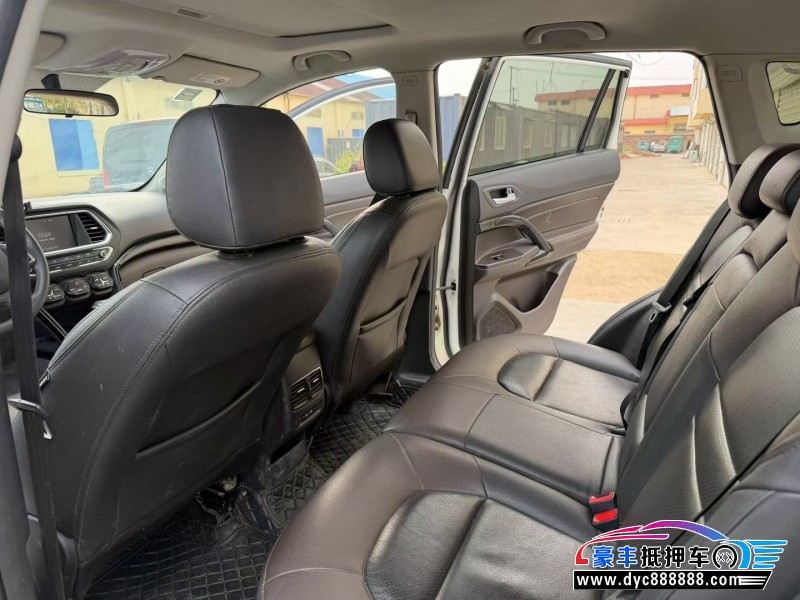 17年传祺GS4轿车抵押车出售