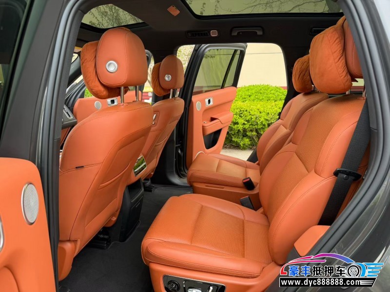 23年理想L8轿车抵押车出售