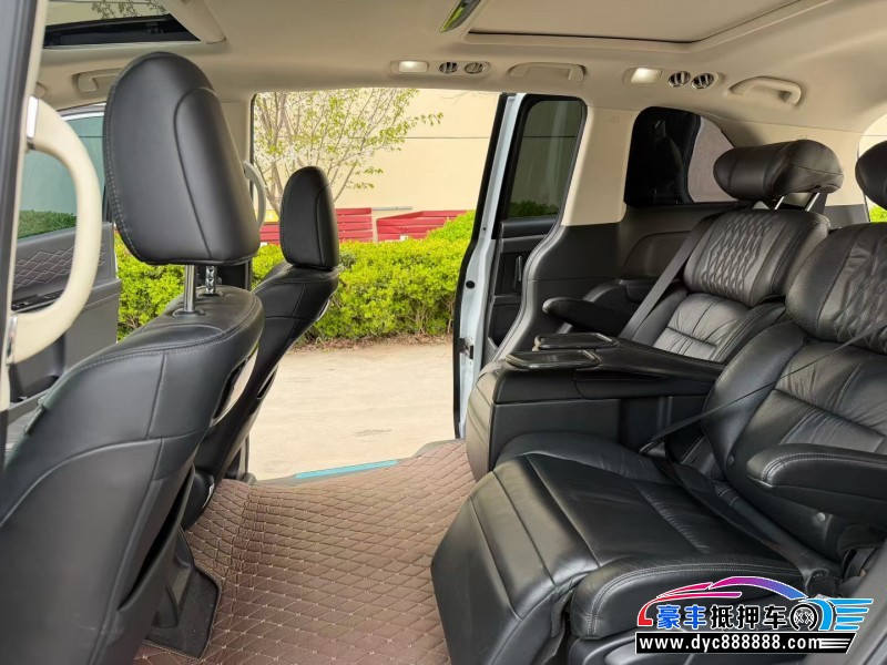 24年本田艾力绅轿车抵押车出售