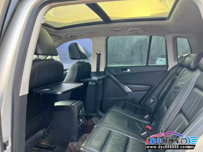 10年大众途观轿车抵押车出售