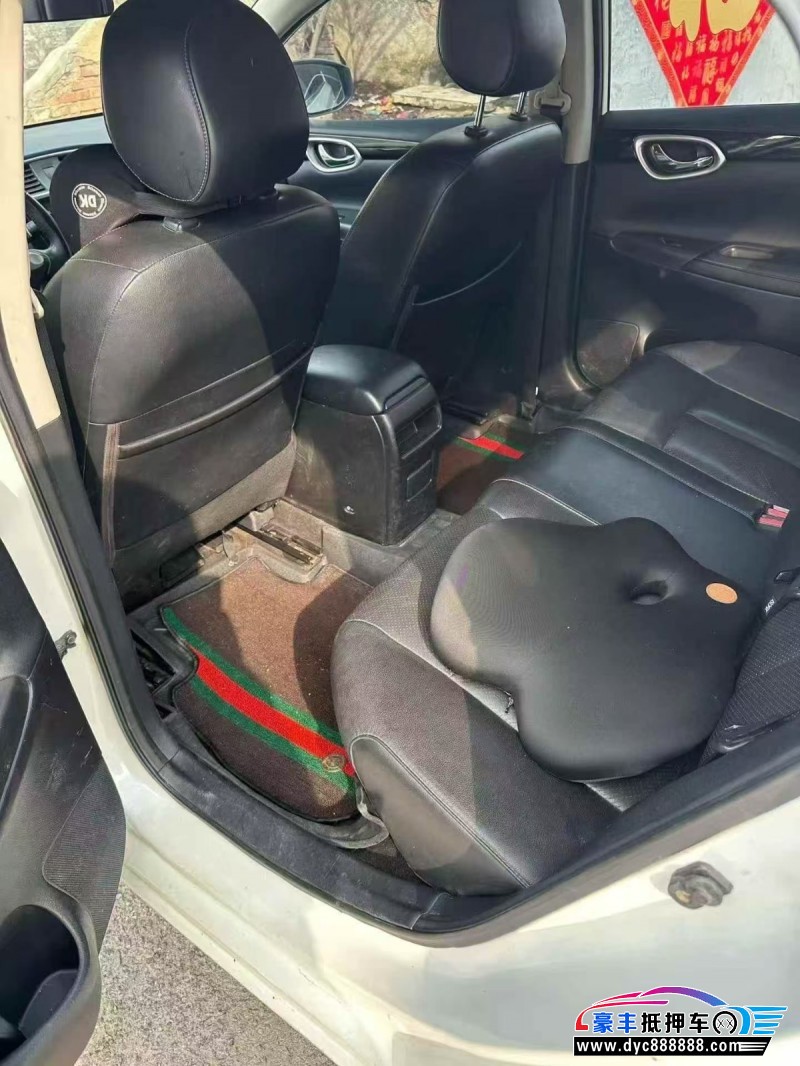 19年日产轩逸轿车抵押车出售