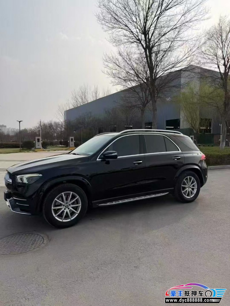 20年奔驰GLE轿车抵押车出售