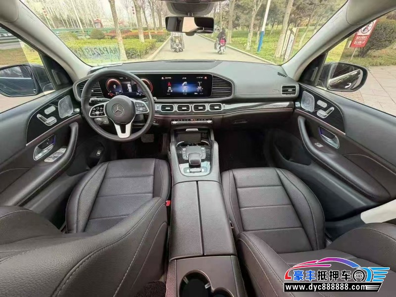 20年奔驰GLE轿车抵押车出售