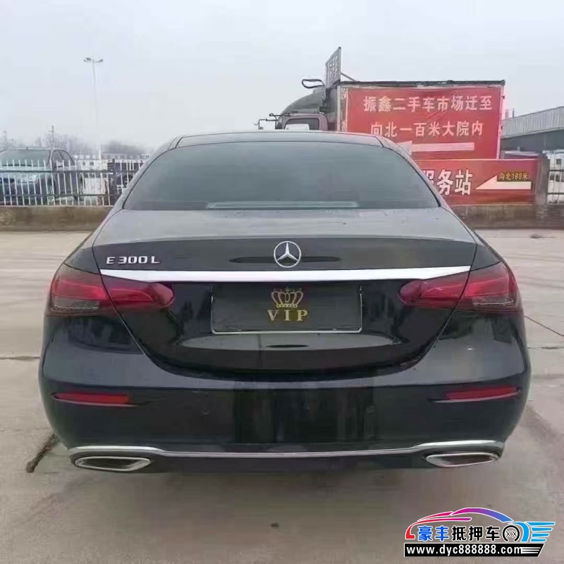 23年奔驰E轿车抵押车出售