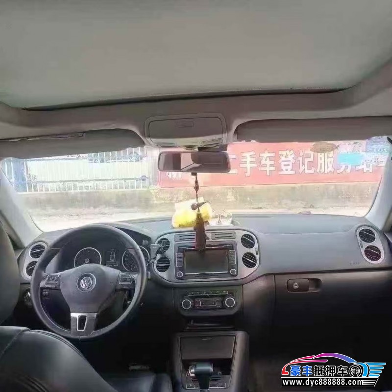 11年大众途观轿车抵押车出售