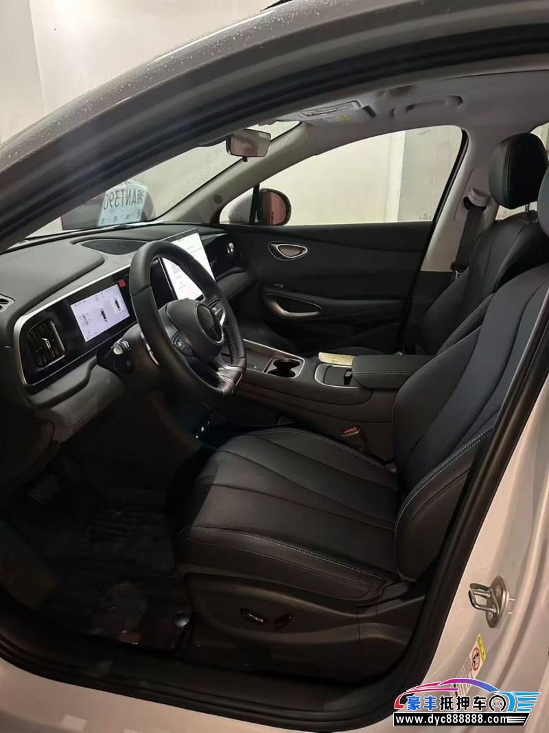 26年比亚迪海狮轿车抵押车出售