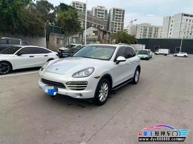 14年保时捷卡宴轿车抵押车出售