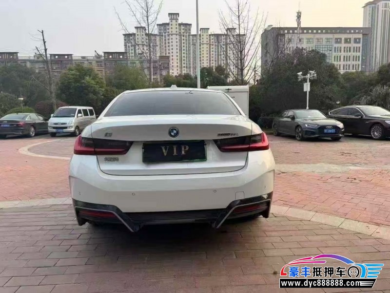 25年宝马i3轿车抵押车出售