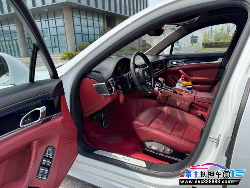 14年保时捷帕纳梅拉轿车抵押车出售