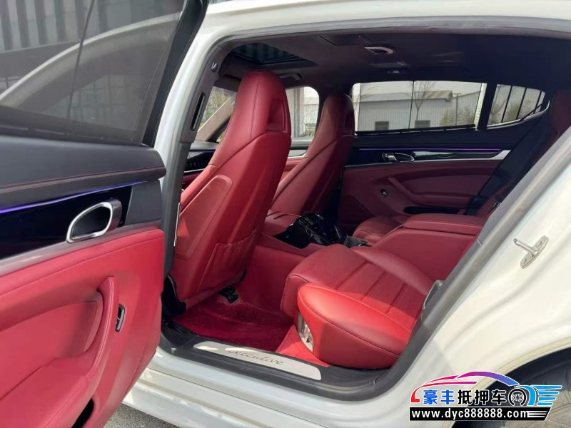 14年保时捷帕纳梅拉轿车抵押车出售