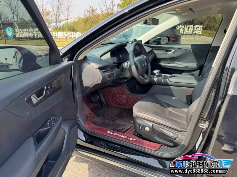 23年红旗EQM5轿车抵押车出售