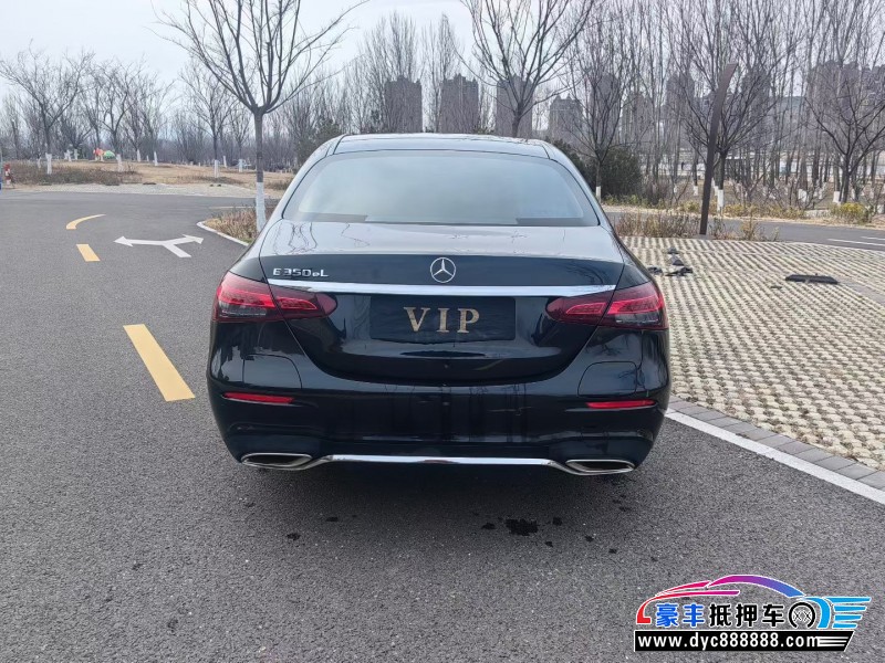 22年奔驰E轿车抵押车出售