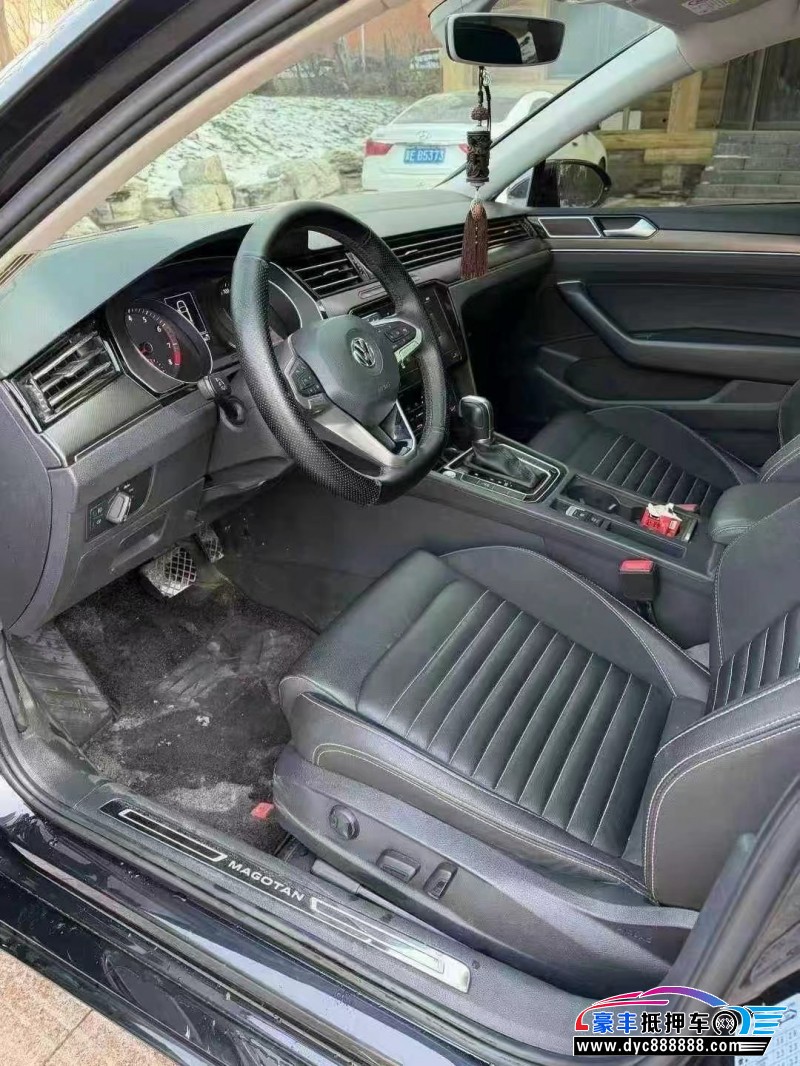 20年大众迈腾轿车抵押车出售