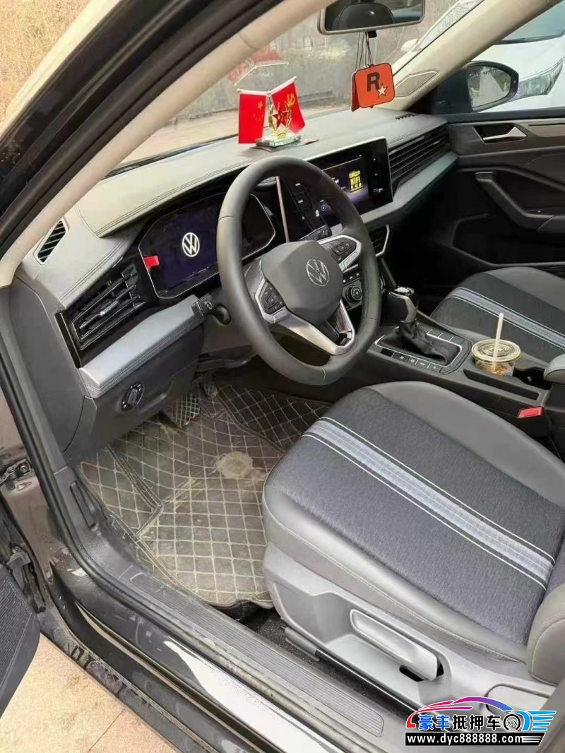 24年大众速腾轿车抵押车出售