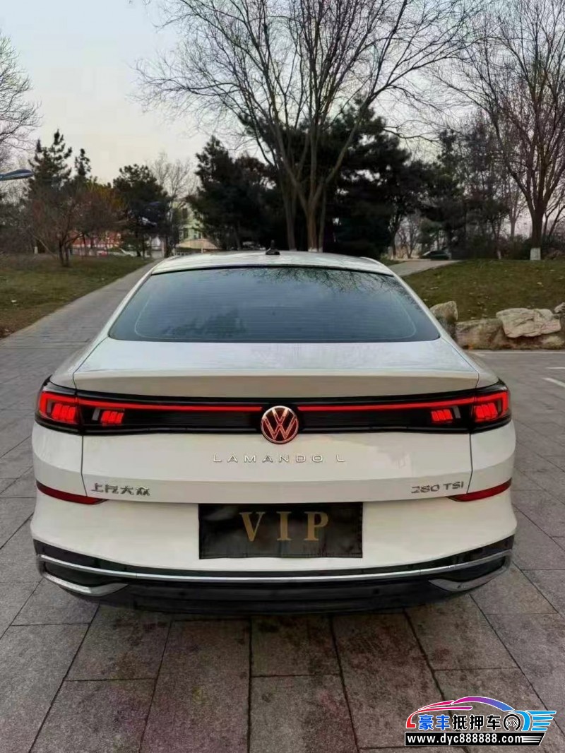 22年大众凌渡轿车抵押车出售