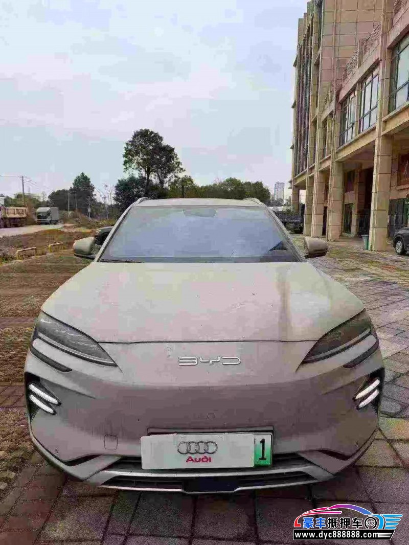 24年比亚迪宋轿车抵押车出售