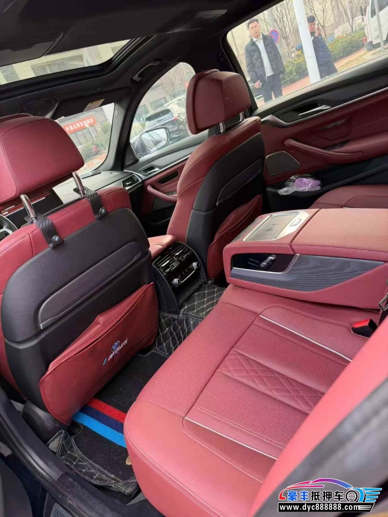 22年宝马5系轿车抵押车出售