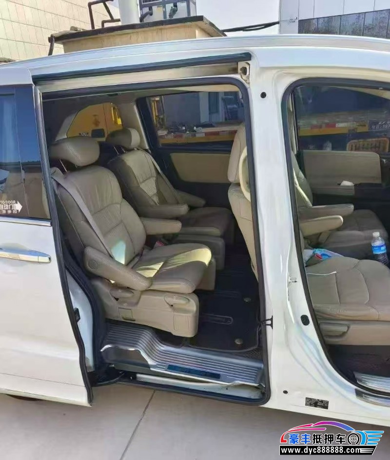 16年本田奥德赛轿车抵押车出售