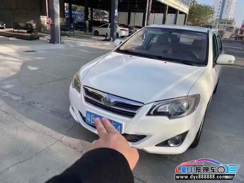 14年丰田花冠轿车抵押车出售