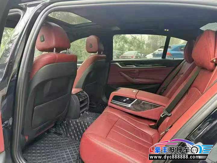 18年宝马5系轿车抵押车出售